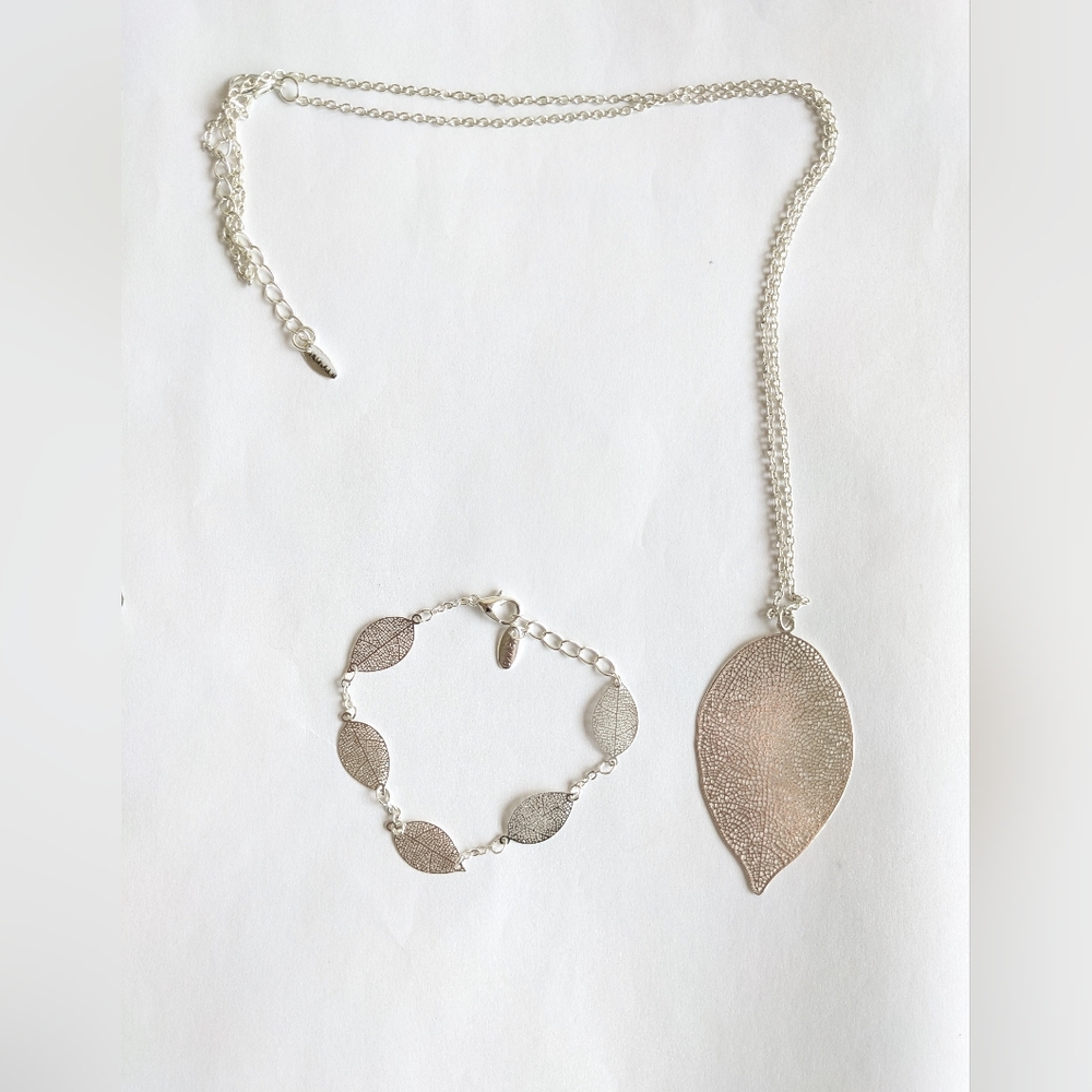 Silver Leaf Bracelet and Necklace Set